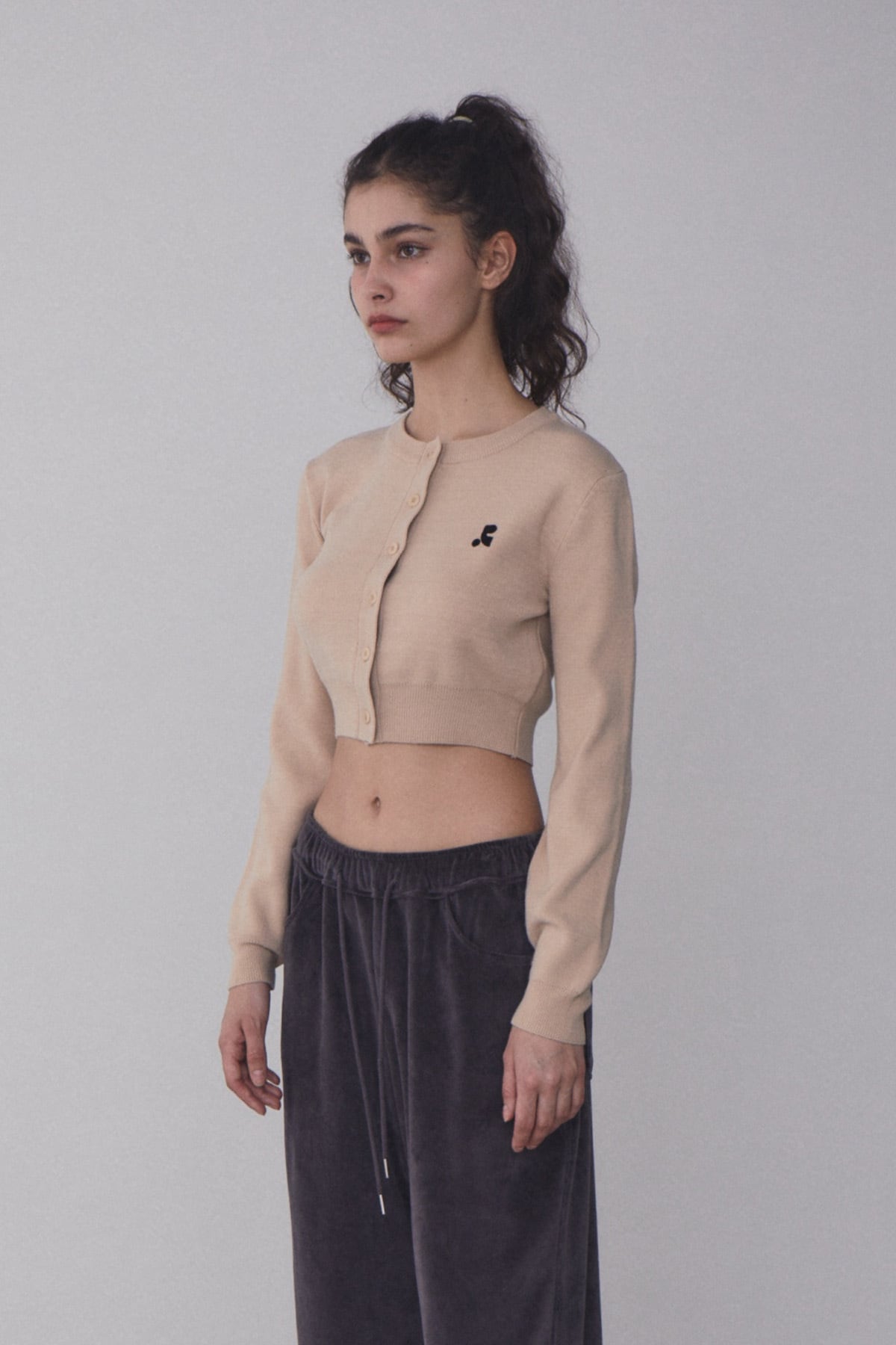 ★韓国人気★Rest & Recreation★RR KNIT BOLERO rest & recreation] RR CROPPED KNIT CARDIGAN - BEIGE 正規韓国