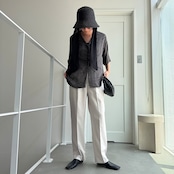 センタープレスストレートPT/エクリュ