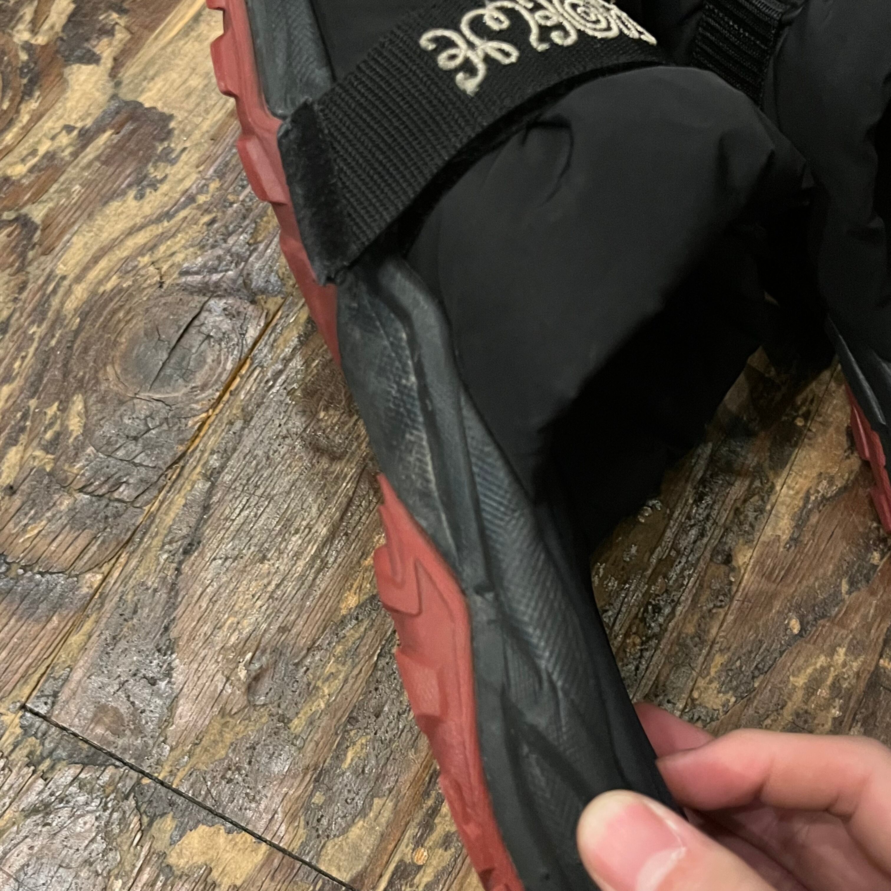 LOEWE ロエベ 22SS ロゴ エンブロイダリー ストラップ パテッド