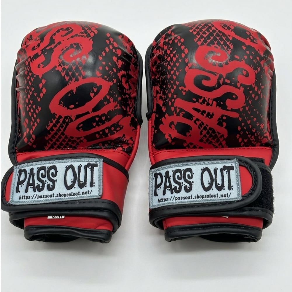 PASS OUT パウンドグローブ [パイソンデザイン] オープンフィンガー