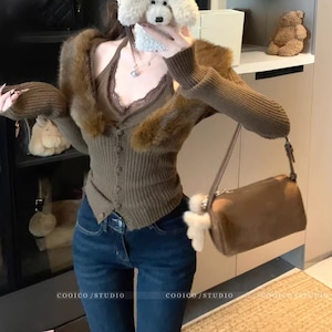 【2点セット】ファーカラーリブカーデ+レースホルターネックキャミ ・75051 【2点セット】ファーカラーリブカーデ+レースホルターネックキャミ ・75051