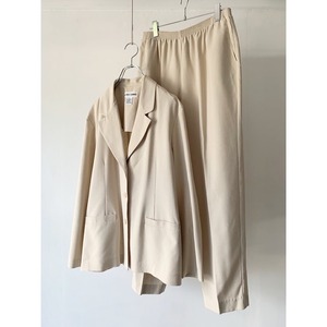 -Alfred dunner- off-white easy set up