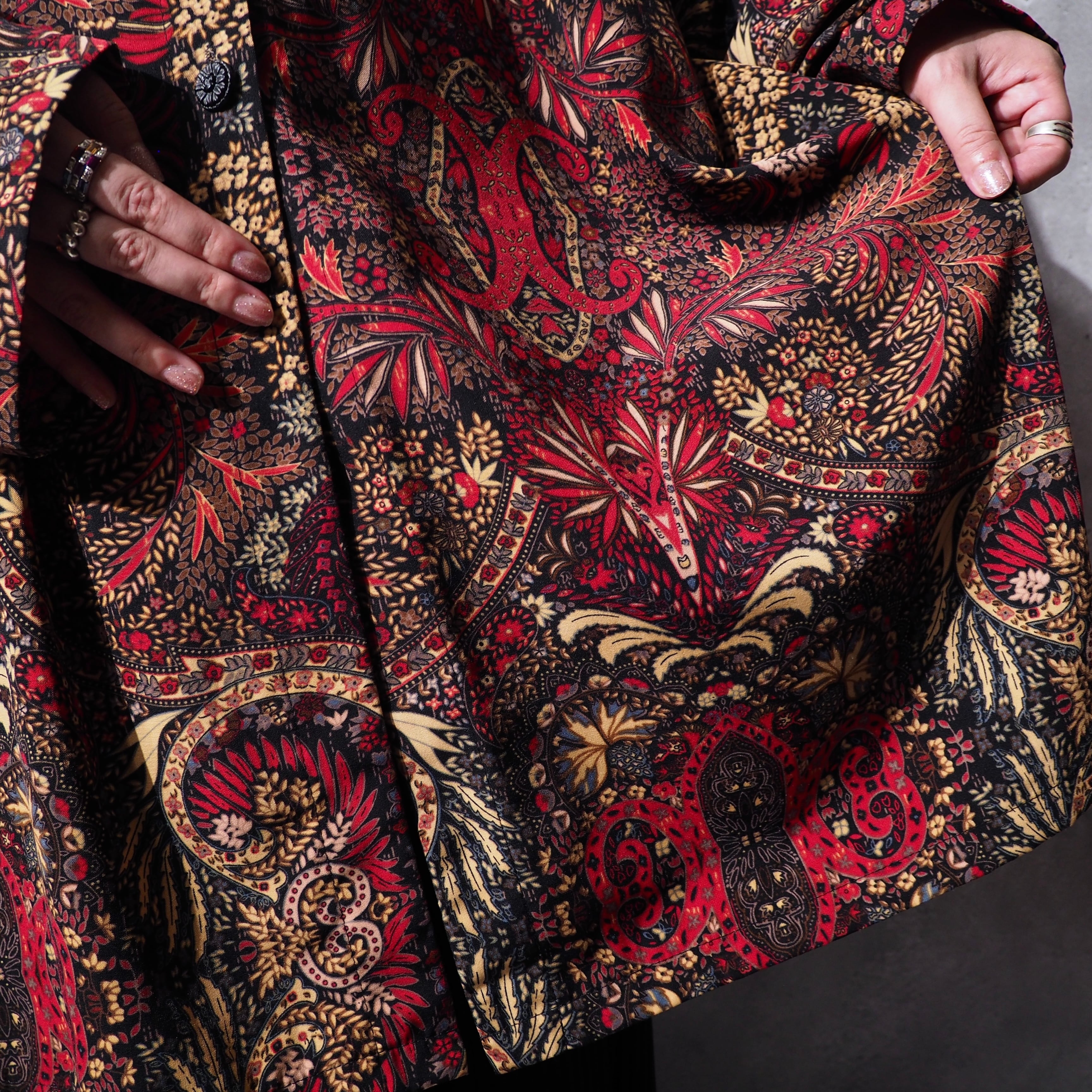 1990s Dark ethnic tribal art pattern Design vintage Drape loose shirt