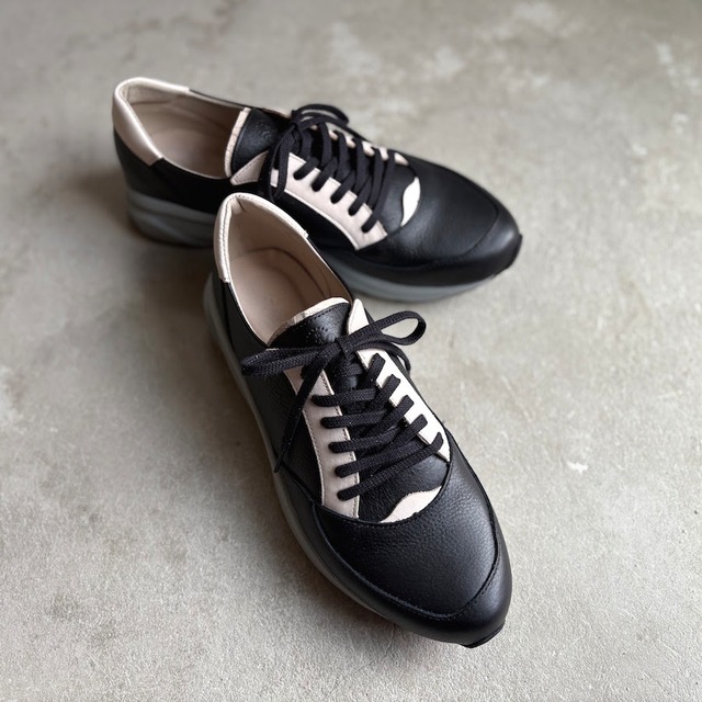 men's HAND MADE leatherスニーカー　Vibram sole　Black