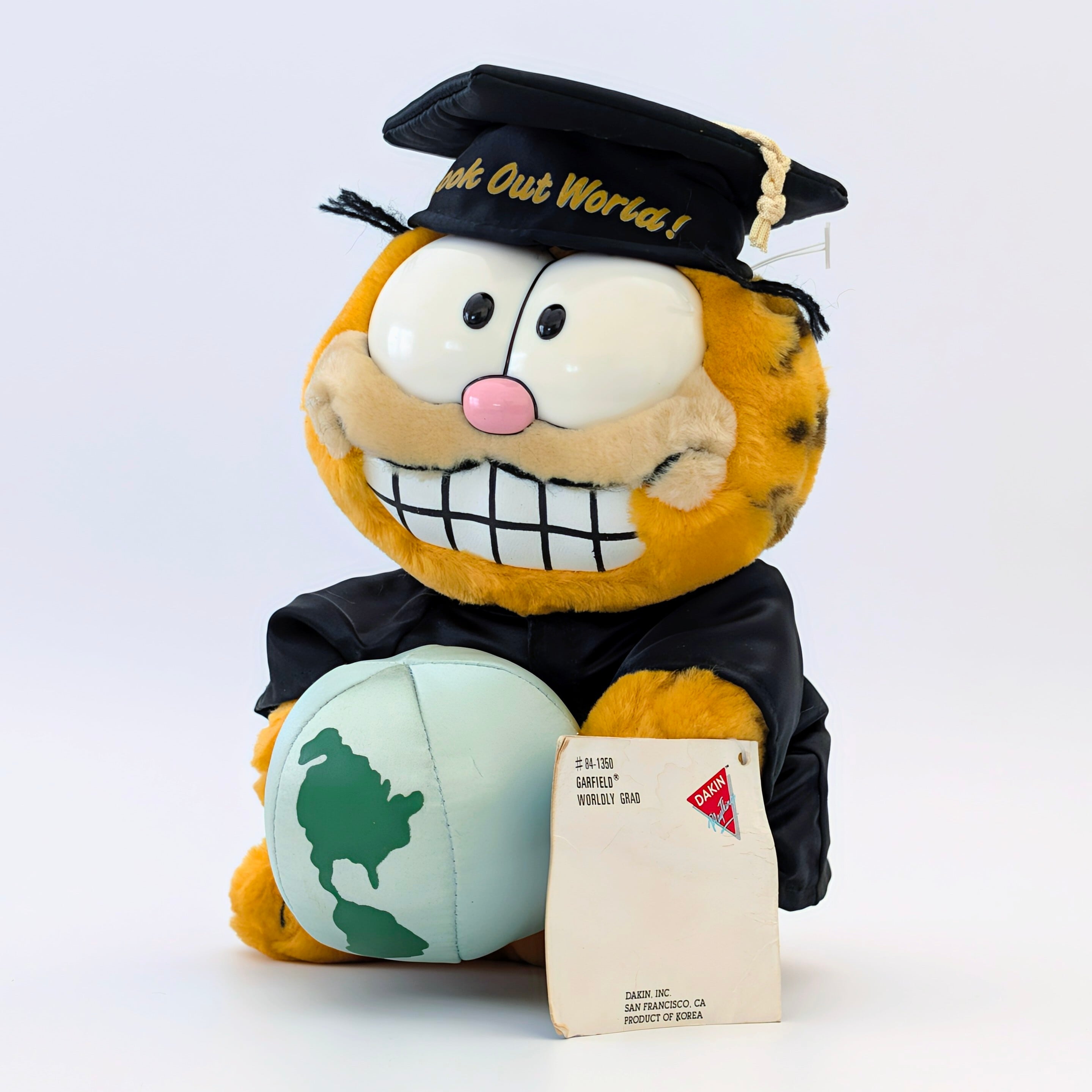 ☆ VINTAGE 1980年代初期 ☆【 Garfield ( ガーフィールド ) 】『 GARFIELD WORLDLY GRAD 卒業式ガーフィールド ワールドリー グラッド』Look out world! / ぬいぐるみ / プラッシュ / plush / 1980年代年製 〚アメリカン雑貨 アメトイ〛
