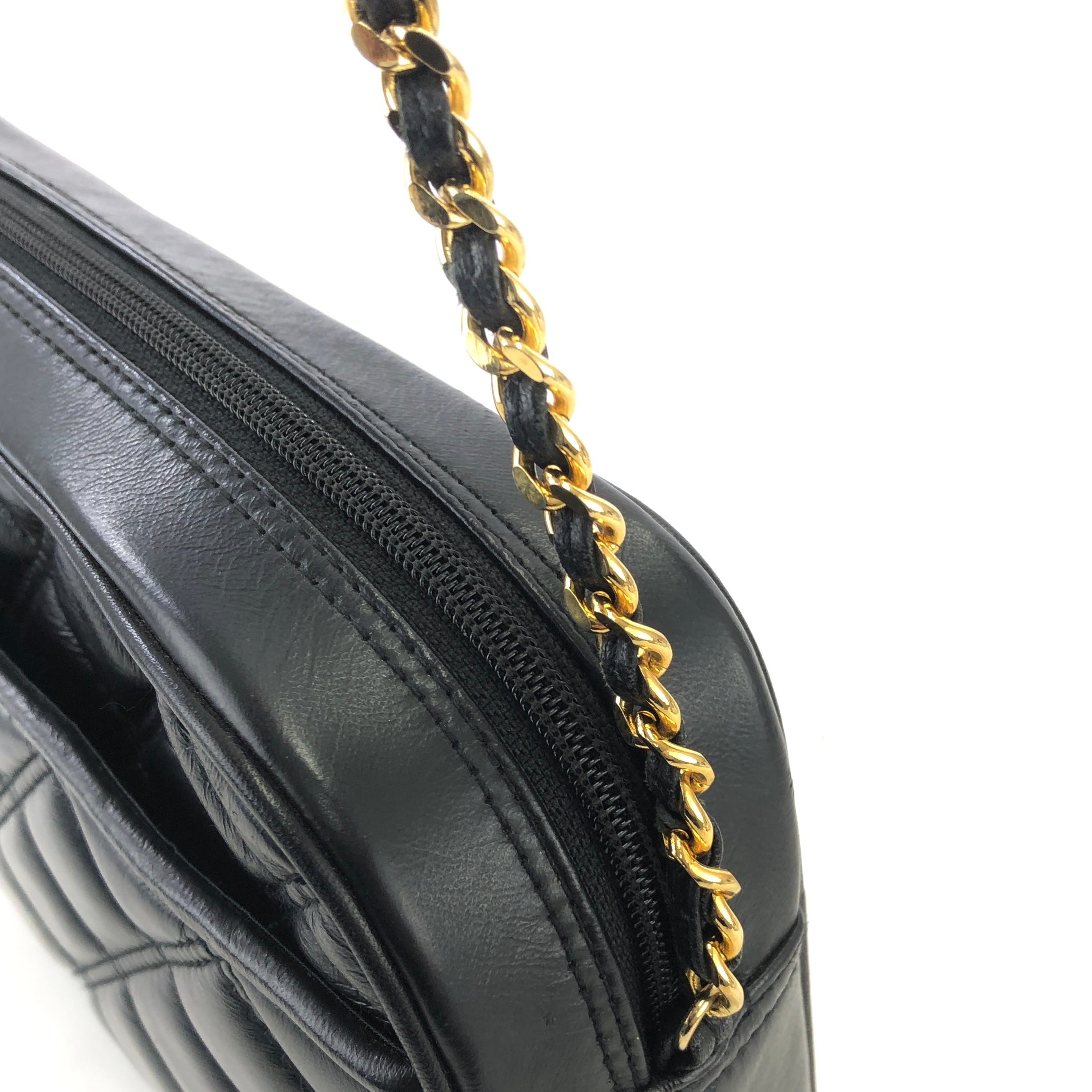 GIVENCHY ジバンシィ ロゴ レザー キルティング チェーン ショルダー