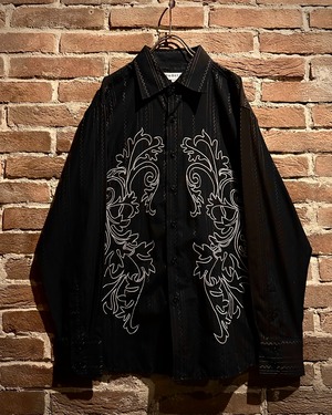 【Caka act3】Stripe × Botanical Embroidery Vintage Loose L/S Shirt