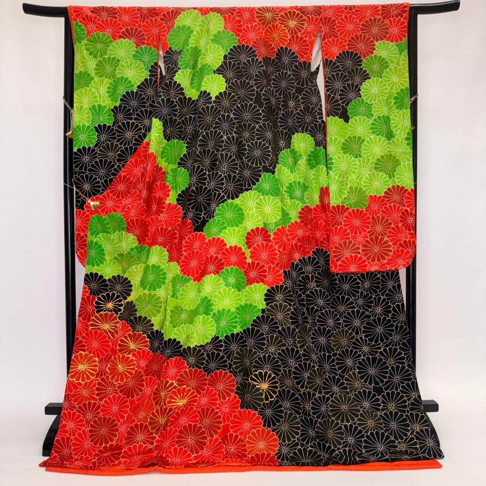 本振袖 引き振袖 赤 黒 正絹 花柄 古典 刺繍 結婚式 裄65.2cm 身丈178cm 花嫁衣装 Mサイズ 6284