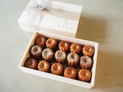 カヌレ木箱 15個入り［きび糖&黒糖］　