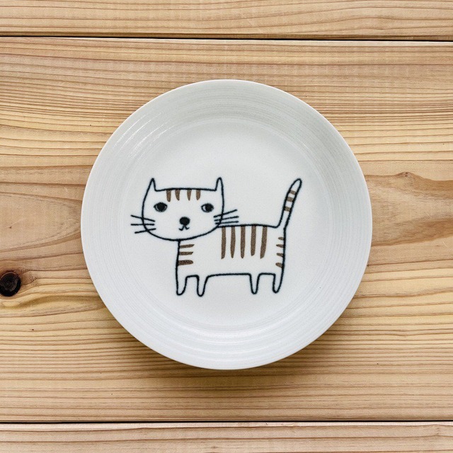 ねこ＊まるけ ボンヤリ 14.3㎝ 美濃焼プレート／取り皿