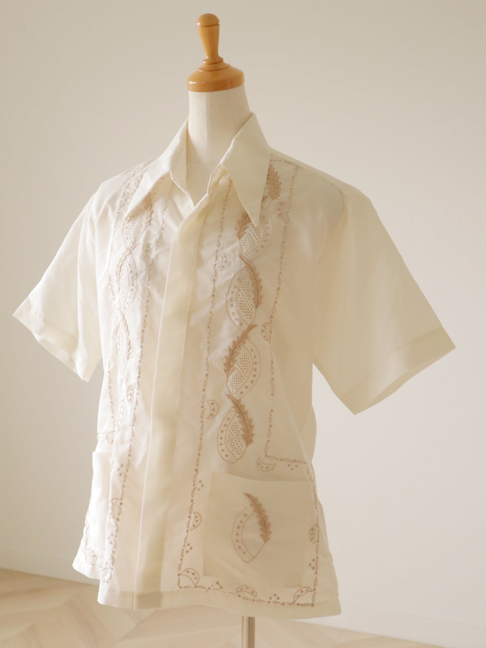 ●70s vintage embroidery shirts③