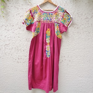 70's San Antonio embroidery dress／70年代 サンアントニオ 刺繍 ドレス