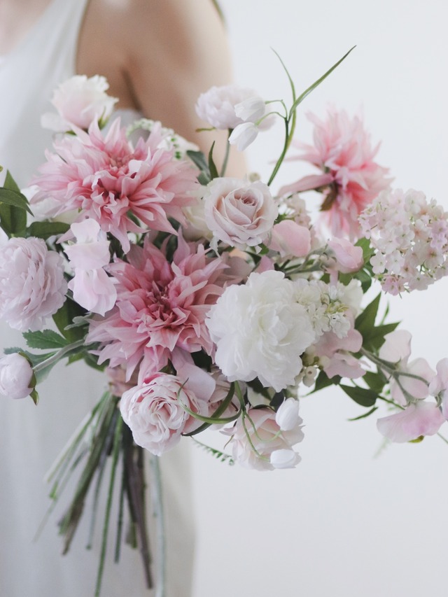 〈 完成品販売ブーケ 〉pink white artificial flower bouquet