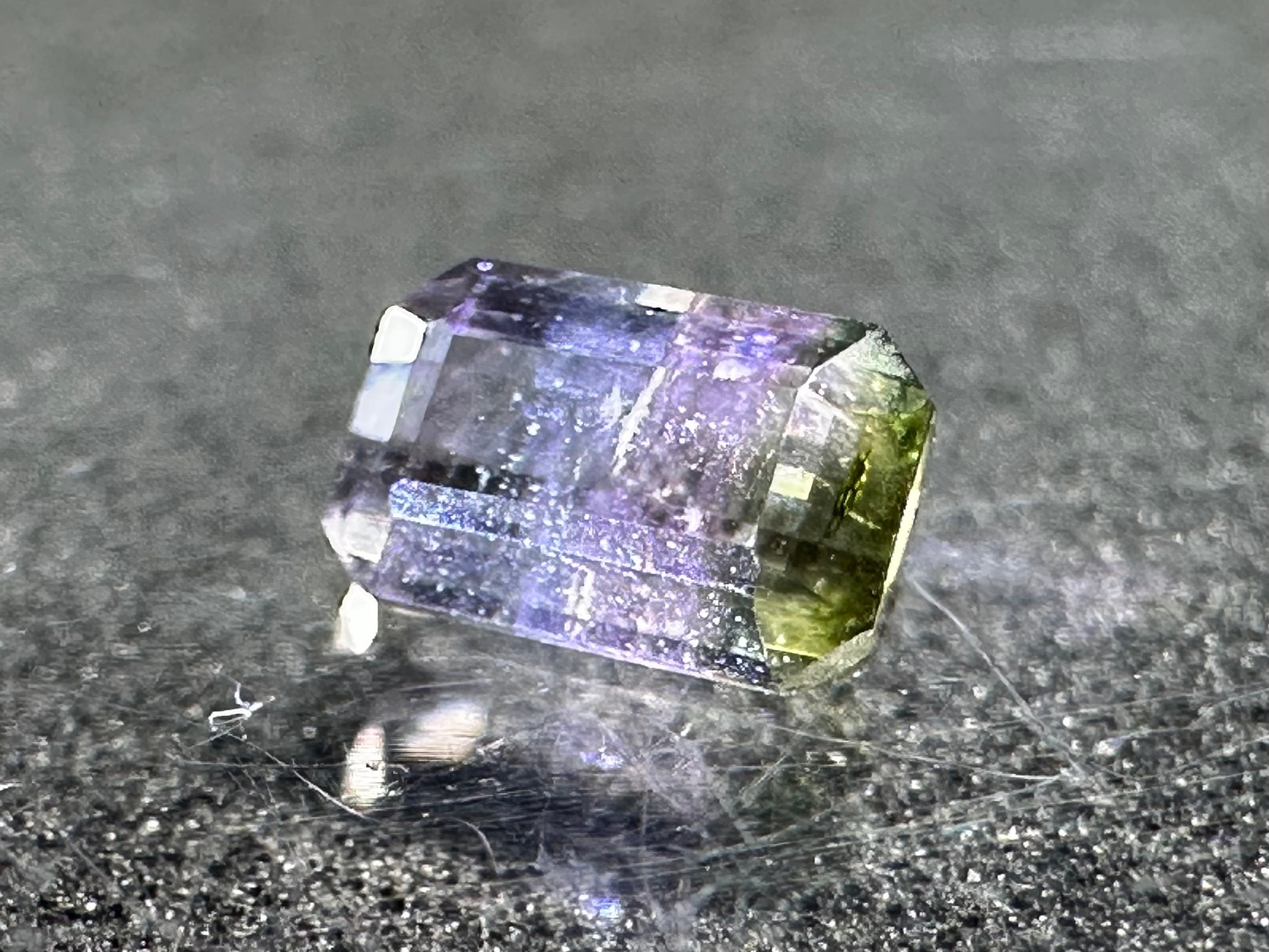 アフガニスタン産 レインボートルマリン 標本 原石 原石