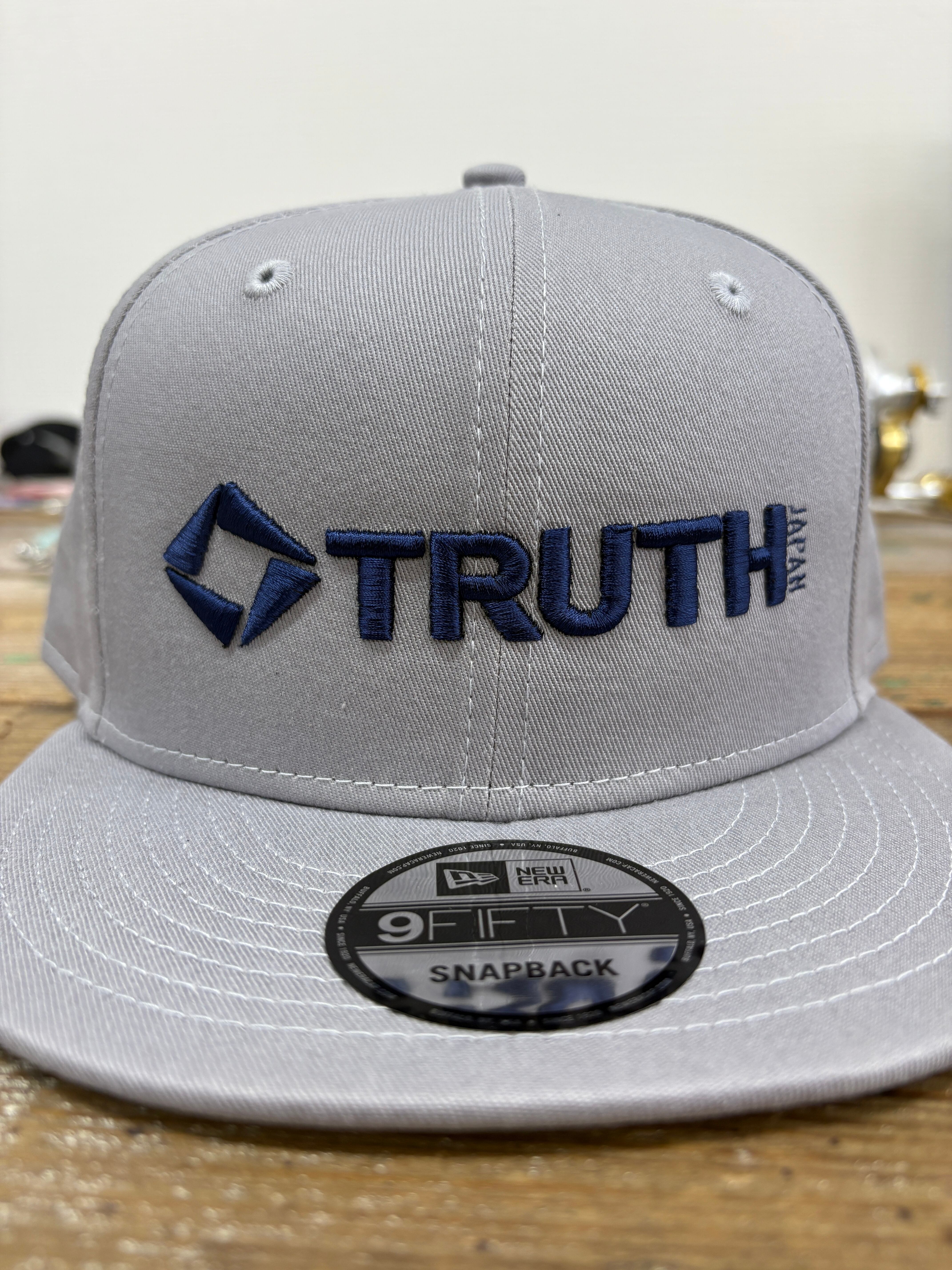 TRUTH JAPAN × NEWERA Original Cap フラットバイザー 2025 | トミヤ