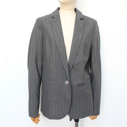 SILVIAN HEACH グレーピンストライプシングルテーラードジャケットITALY; GPA25121 ¥36,000＋tax