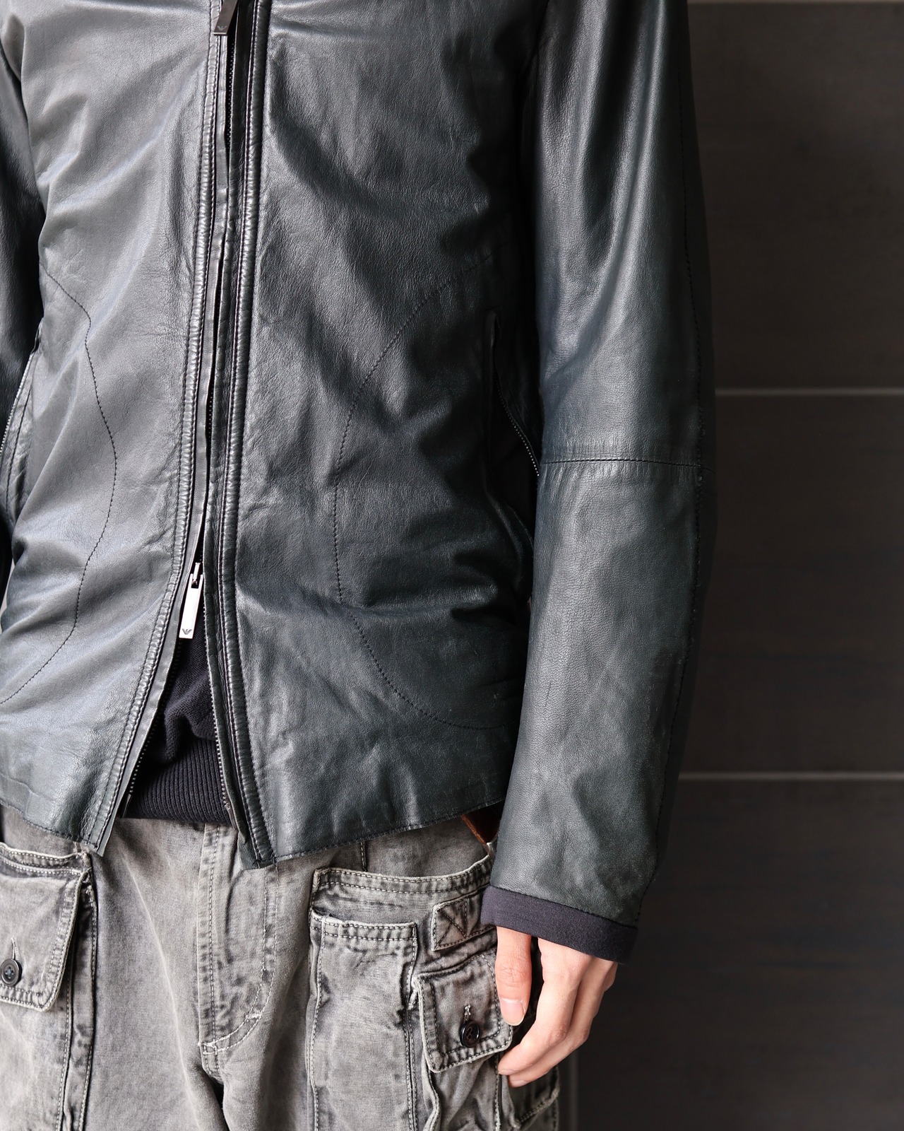 【EMPORIO ARMANI】zip up leather blouson