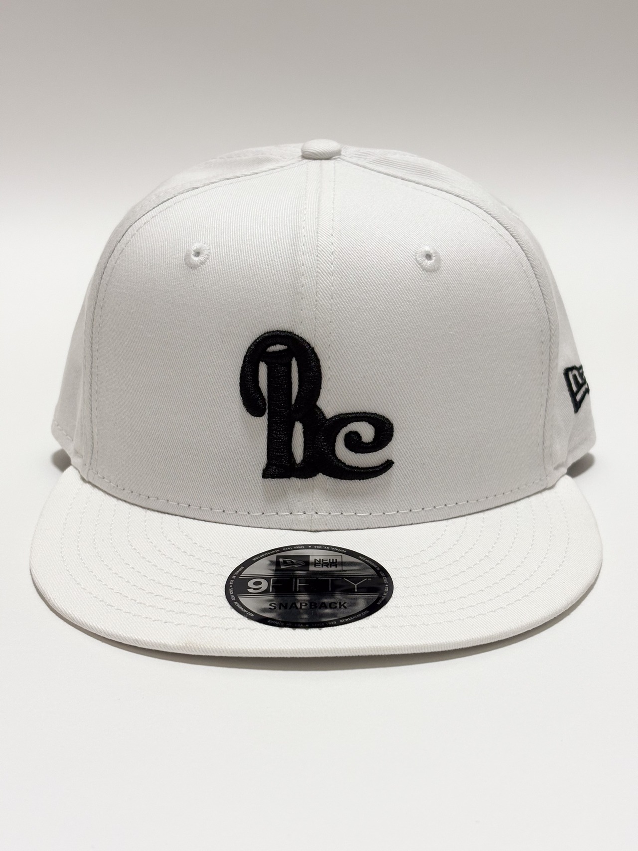 GOLF BOND CLUB 3D NEEDLE CAP WHITE