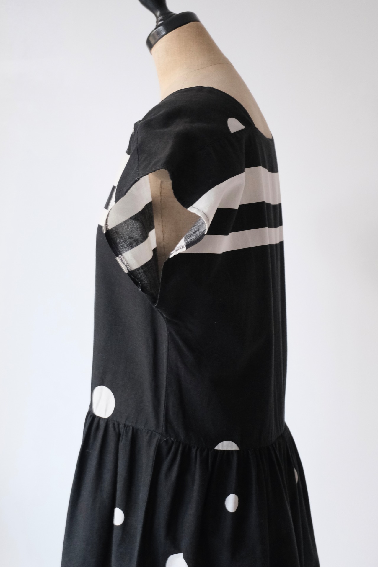 Random dots tunic dress