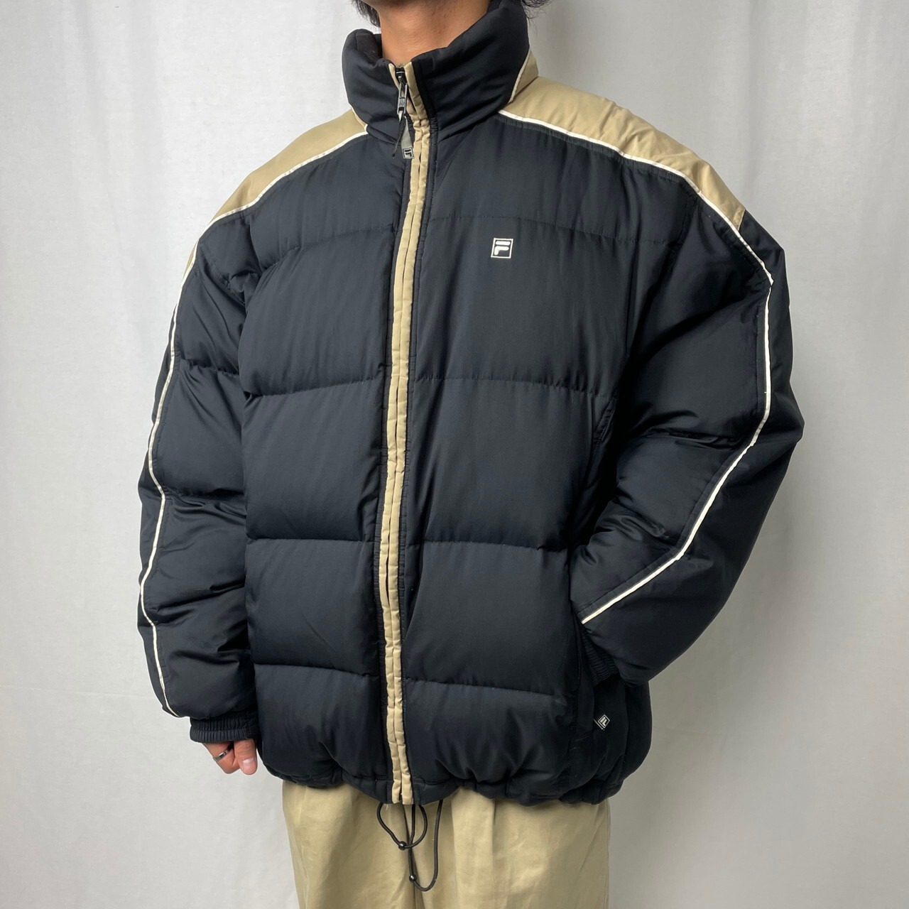 FILA フィラ ダウンジャケット メンズ2XL相当 古着 切り替えデザイン 
