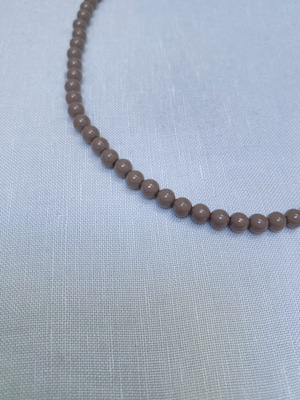 Vintage grained necklace / BROWN