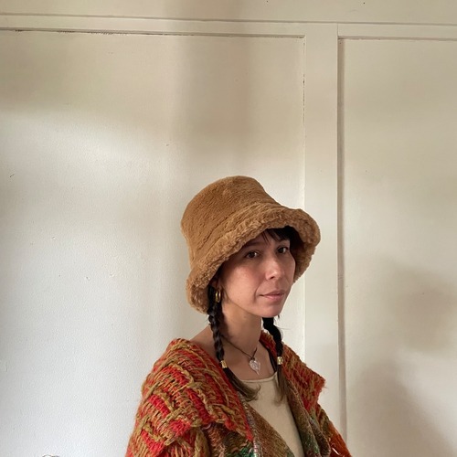 FUR BUCKET HAT -latte-