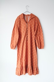 Medama pin dot caramel dress