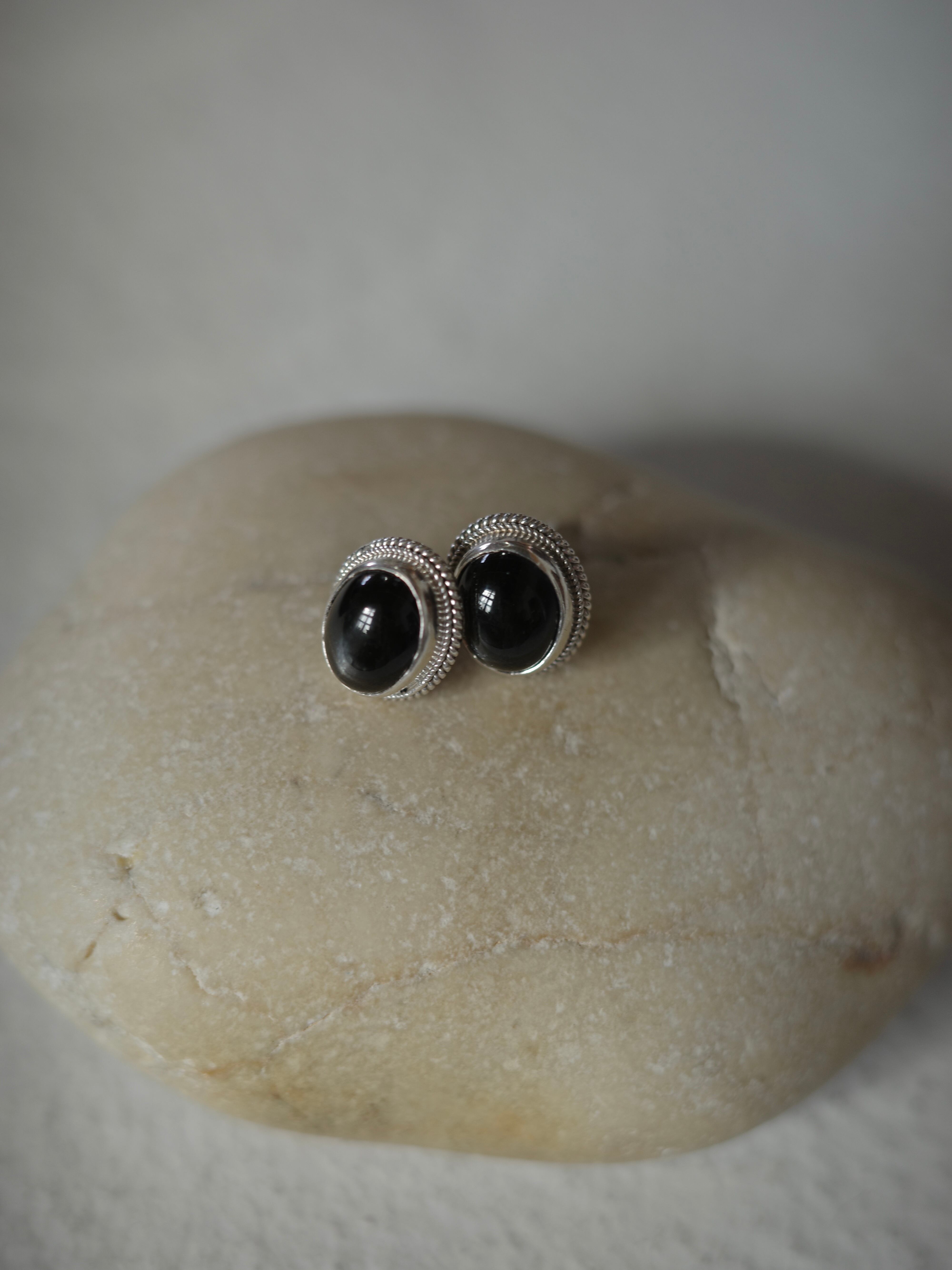 <vintage silver925>star sapphire pierce