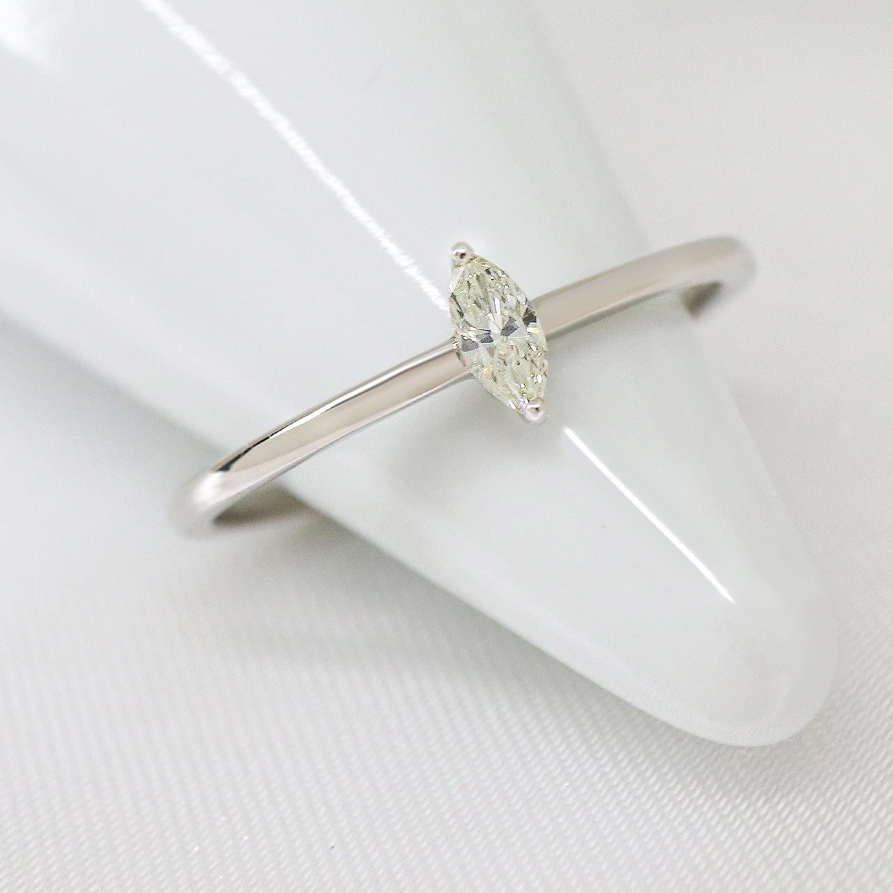 約6.2g❣️4連風✨D0.27ct k18ダイヤリング　k18ダイヤモンドリング