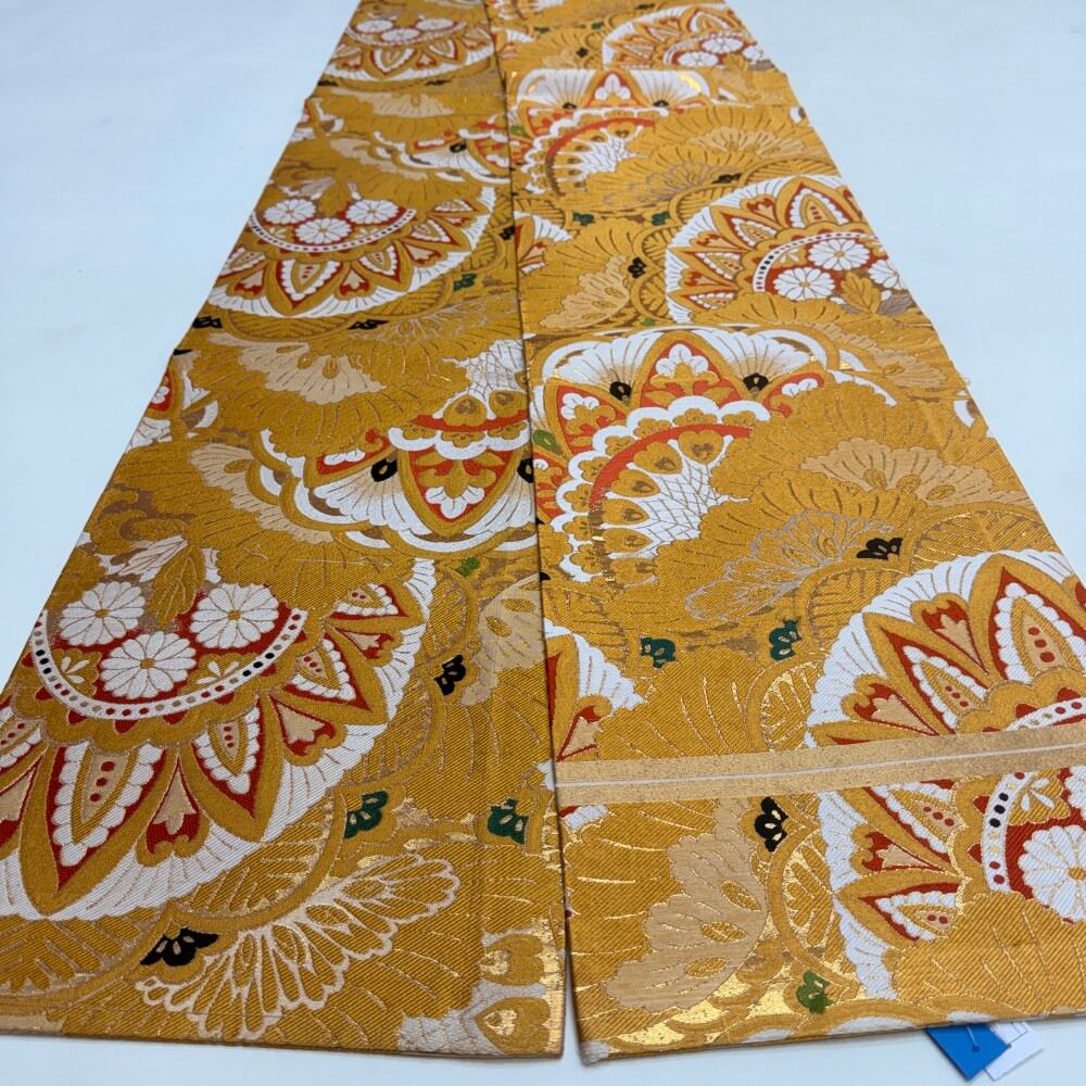 中古 丸帯 正絹 草花 全通柄 ゴールド Bランク 374cm 6248