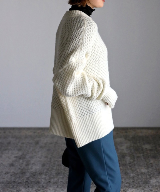 ハニカムニットプルオーバー