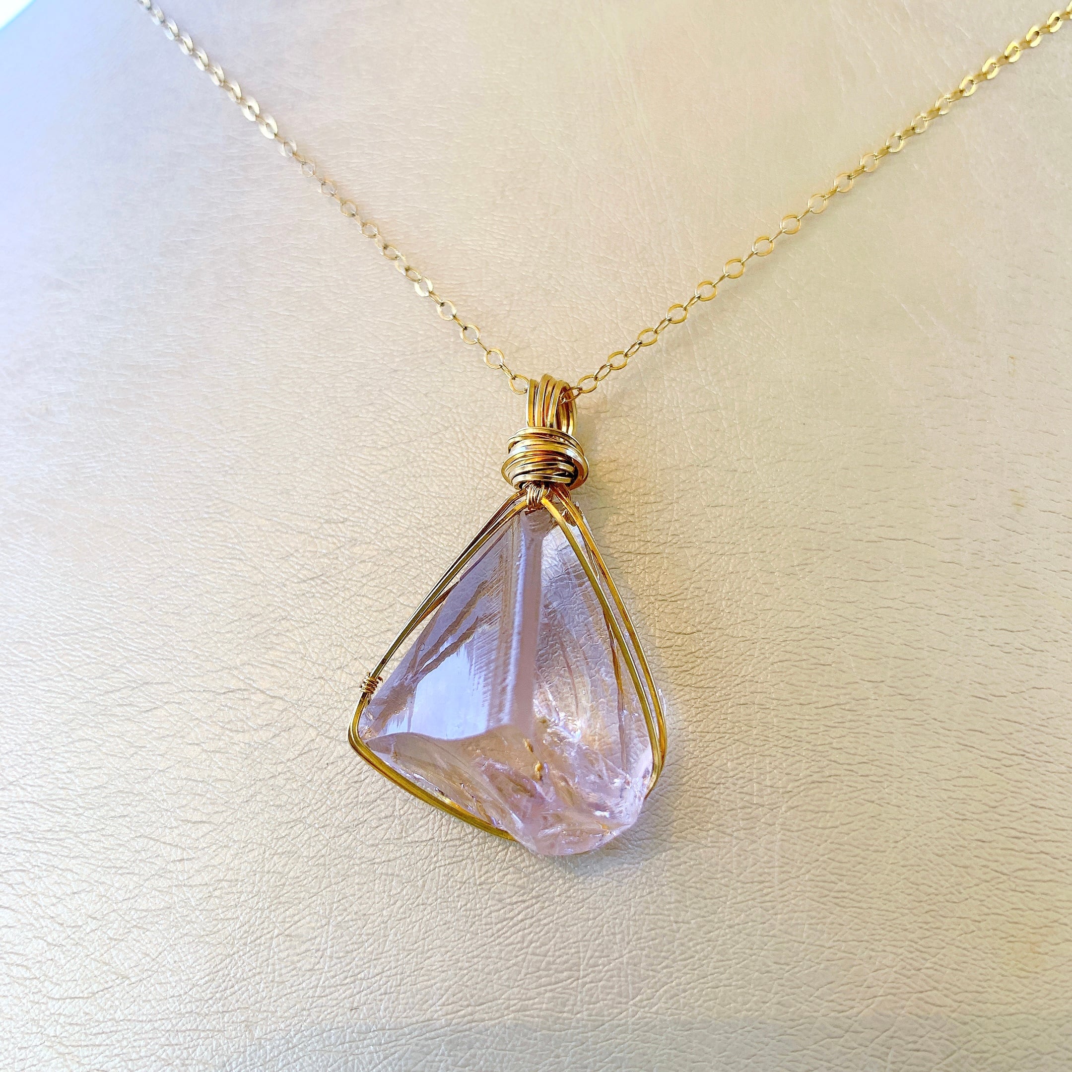 お値下げ　アンダラクリスタル 　希少ローズドフランス　267g お値下げ アンダラクリスタル 希少ローズドフランス 267g お値下げ