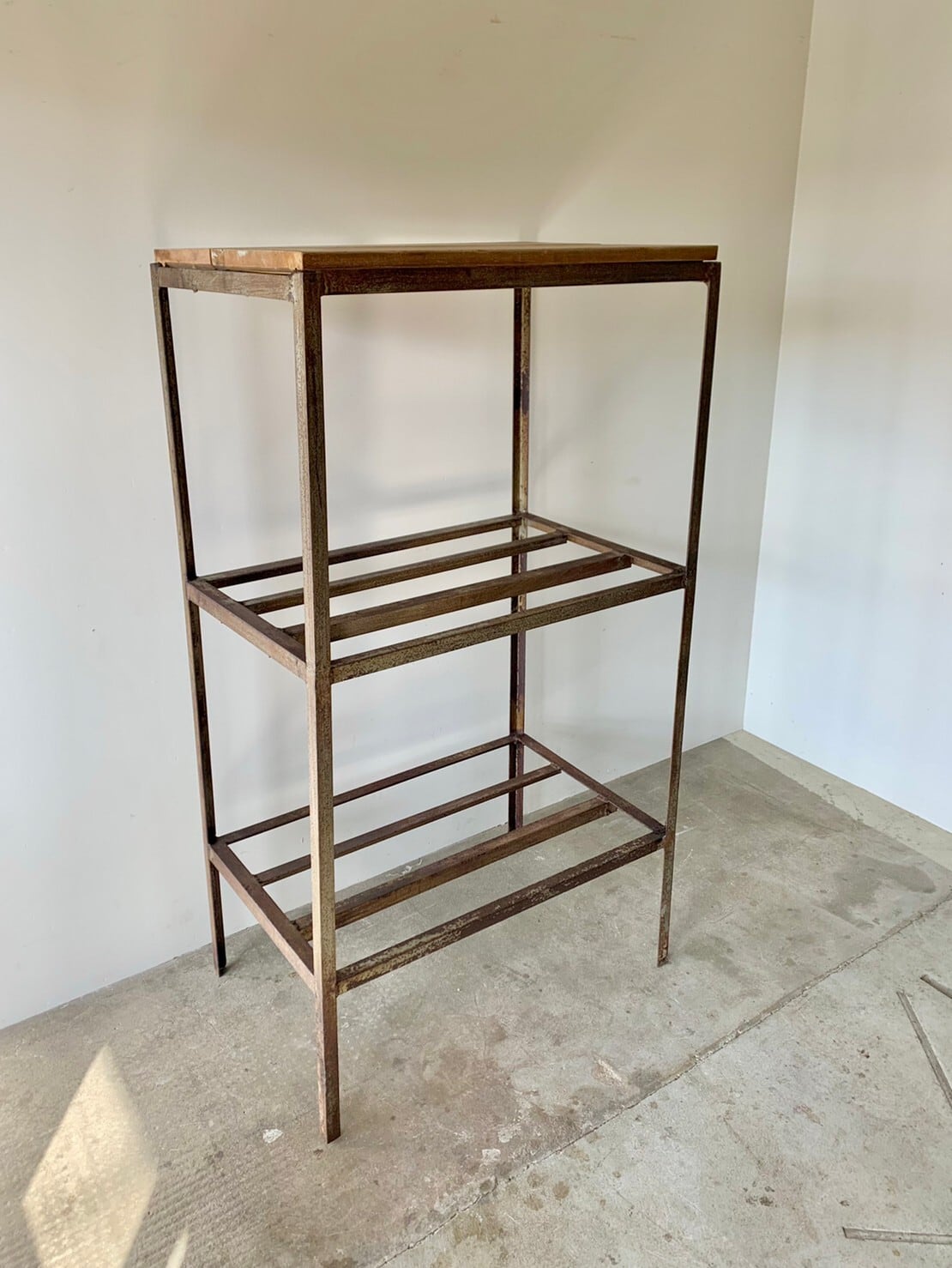 鉄枠の棚 オープンシェルフ 古家具 0629 | ju-gu