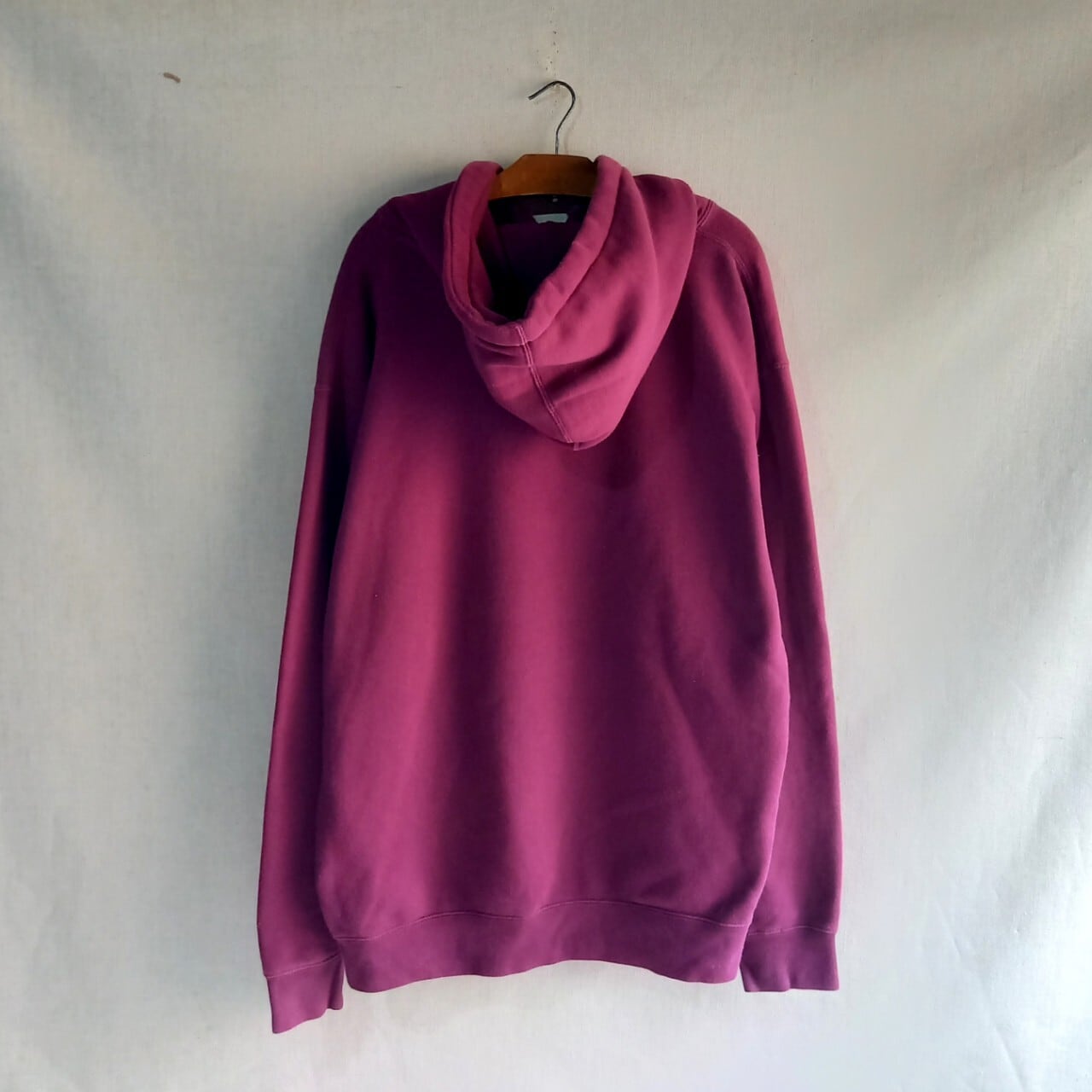 INDEPENDENT アイアンクロス パーカー Mサイズ バークロスロゴ バー