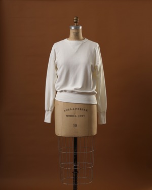 WV / Front-V Sustainable Sweat Shirt - White