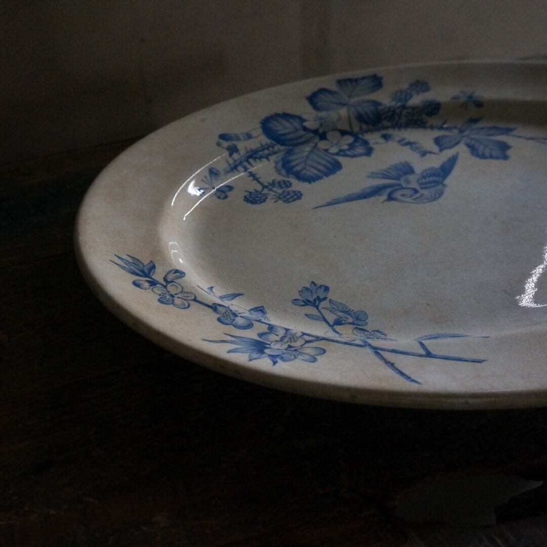 古いフランスの陶器オーバル皿