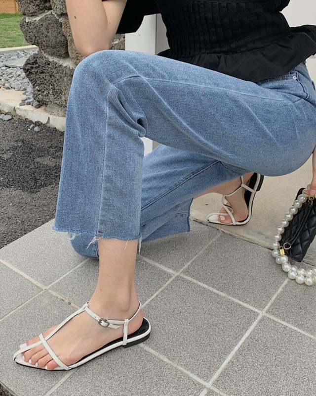 Tストラップ フラットサンダル〈4color〉