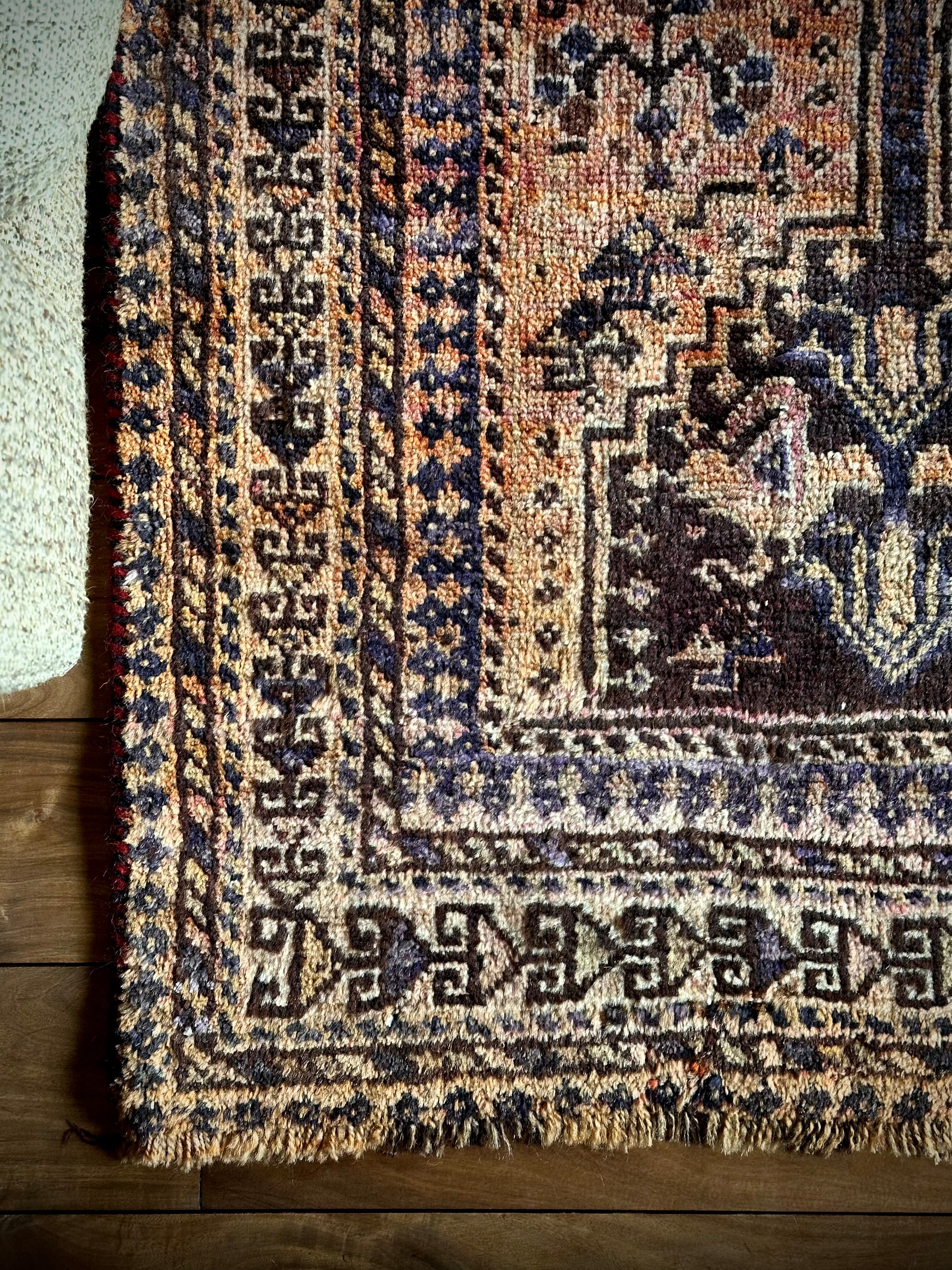 No.895-Vintage Qashqai Tribal rug | PAY ID