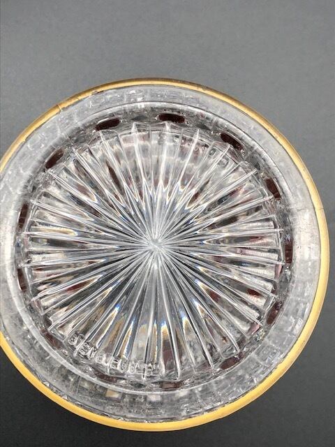 オールド・バカラ (BACCARAT) 19世紀 ディアマン・ピエーリー 赤色装飾