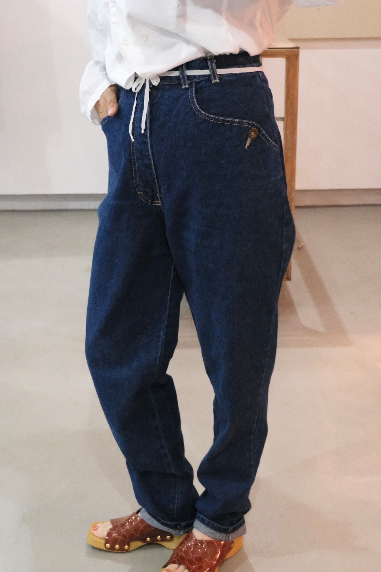 VERY NICE high waist tapered denim pants