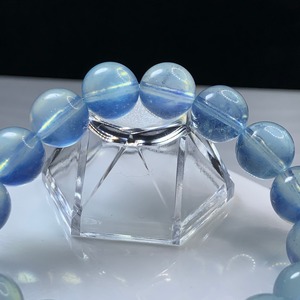 1.透明☆美しい色合い・アクアマリン ブレスレット