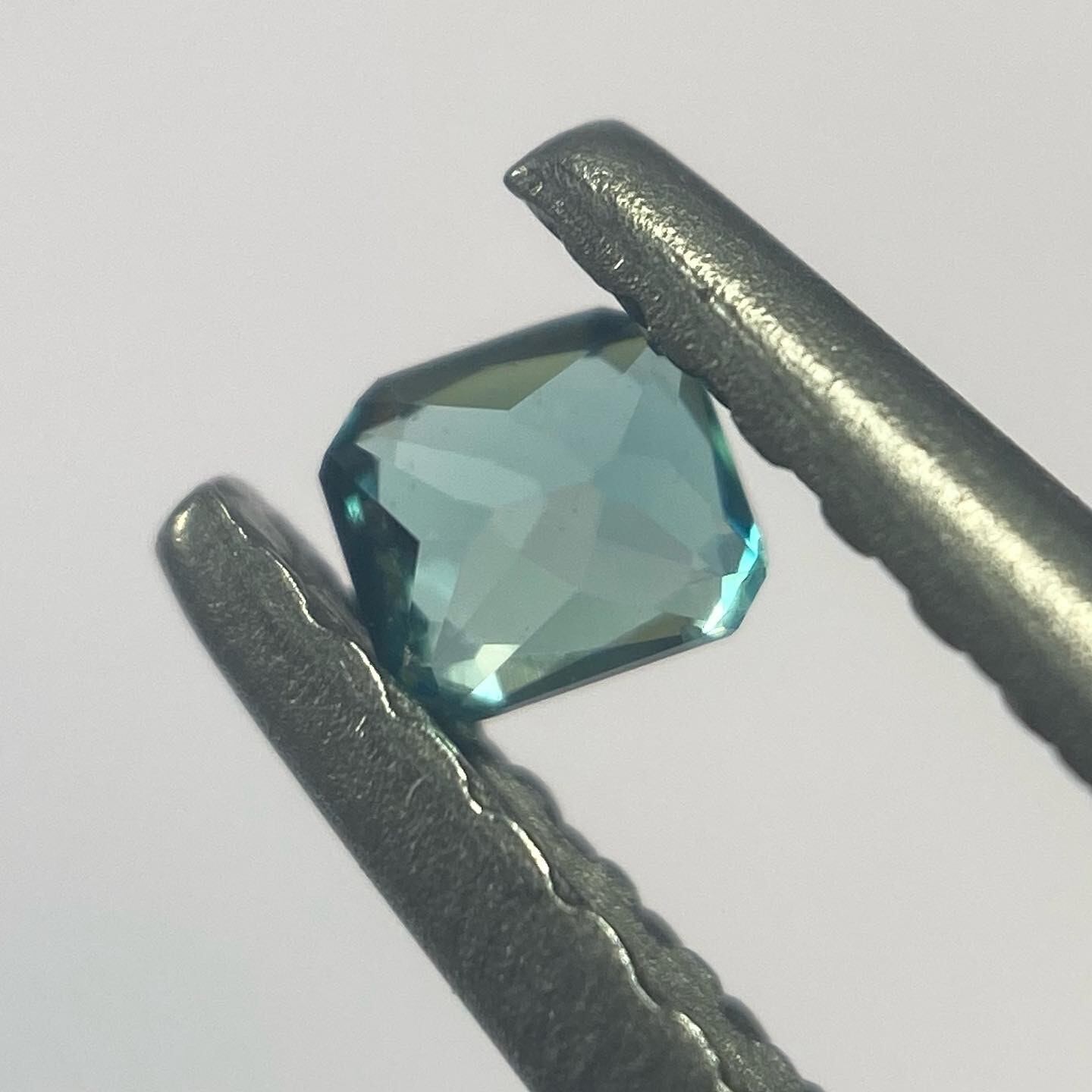 整った　グランディディエライト