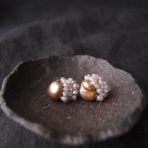 【天然石刺繍／ピアス】Labradorite × Baroque Pearl Earrings