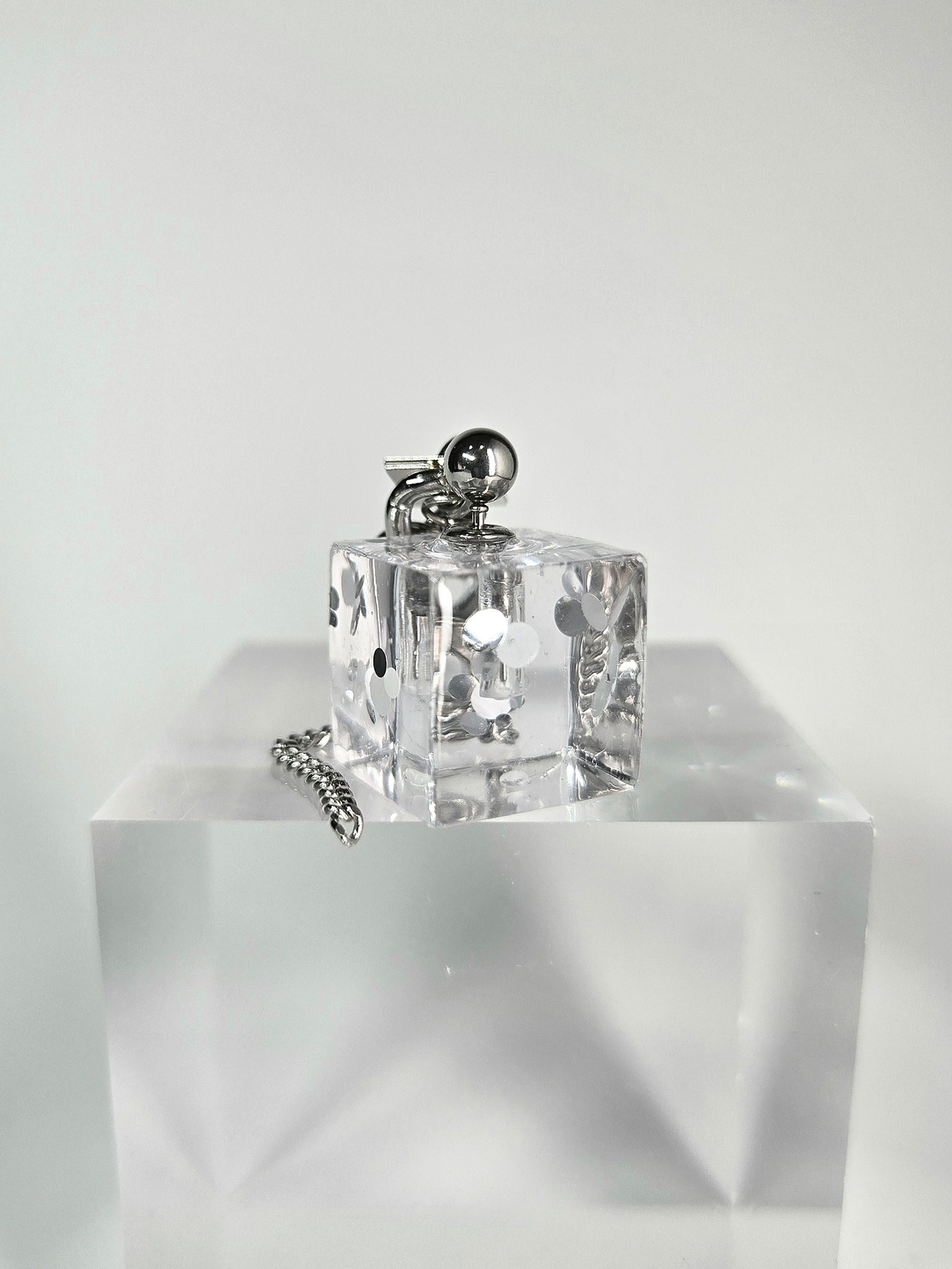 BOLD CUBE+ [hologram dot] - 3