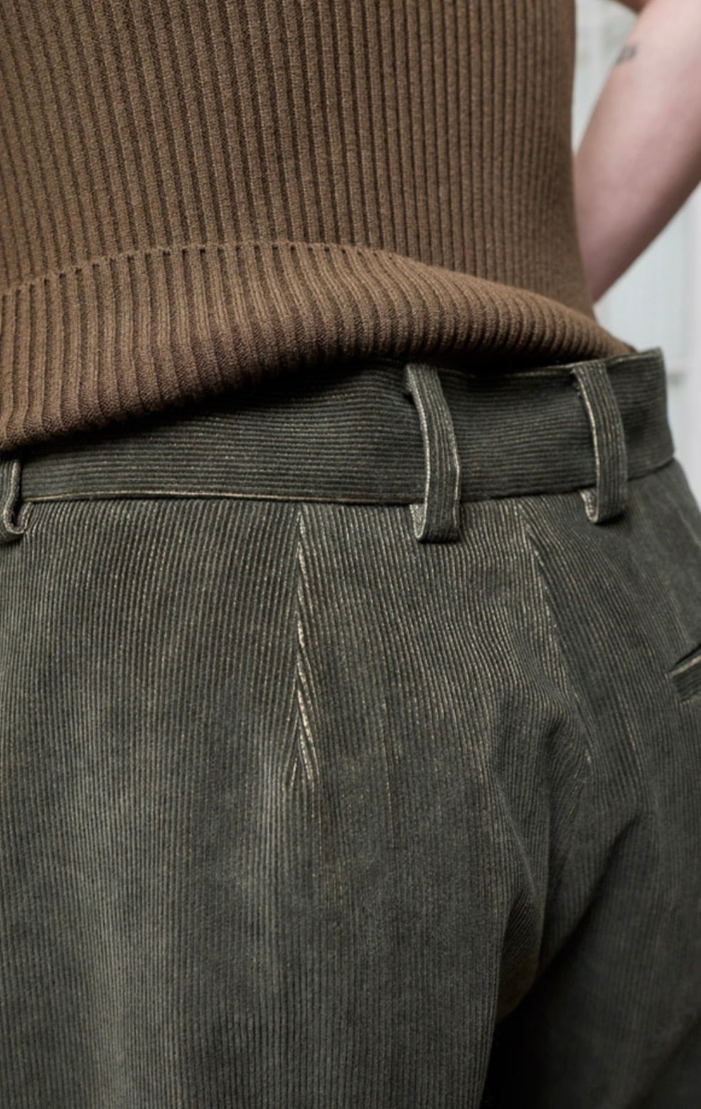 Cristaseya  [PLEATED TROUSERS]