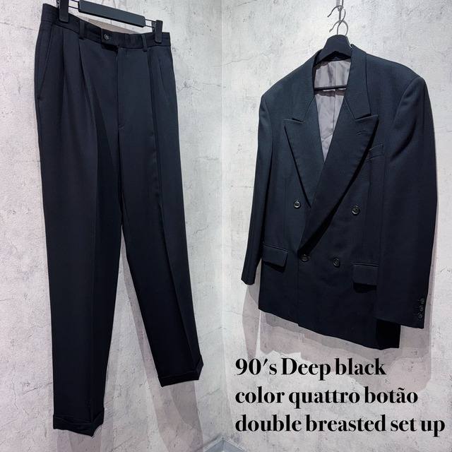 90's Deep black color quattro botão double breasted set up