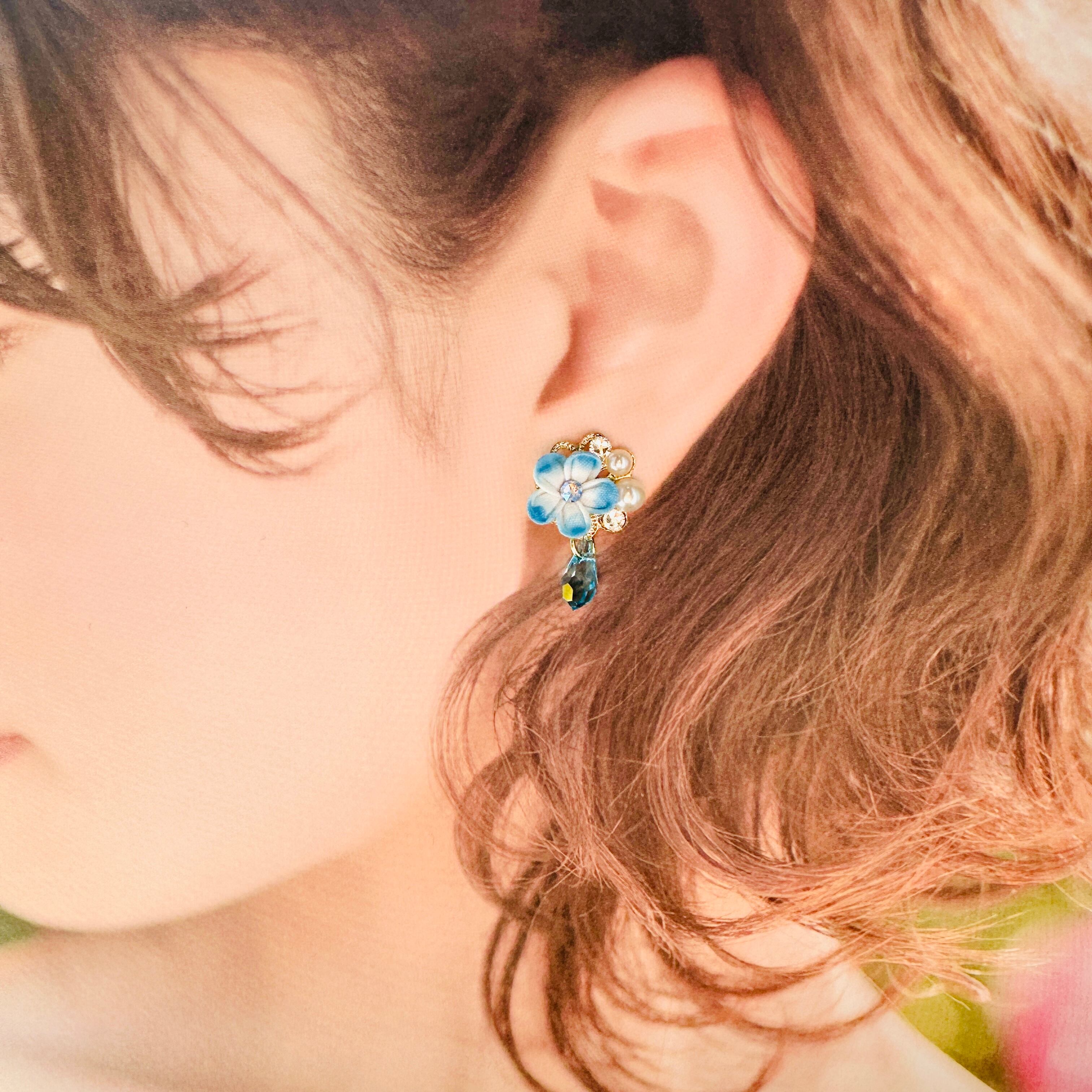 ネモフィラのピアス／イヤリング | marron