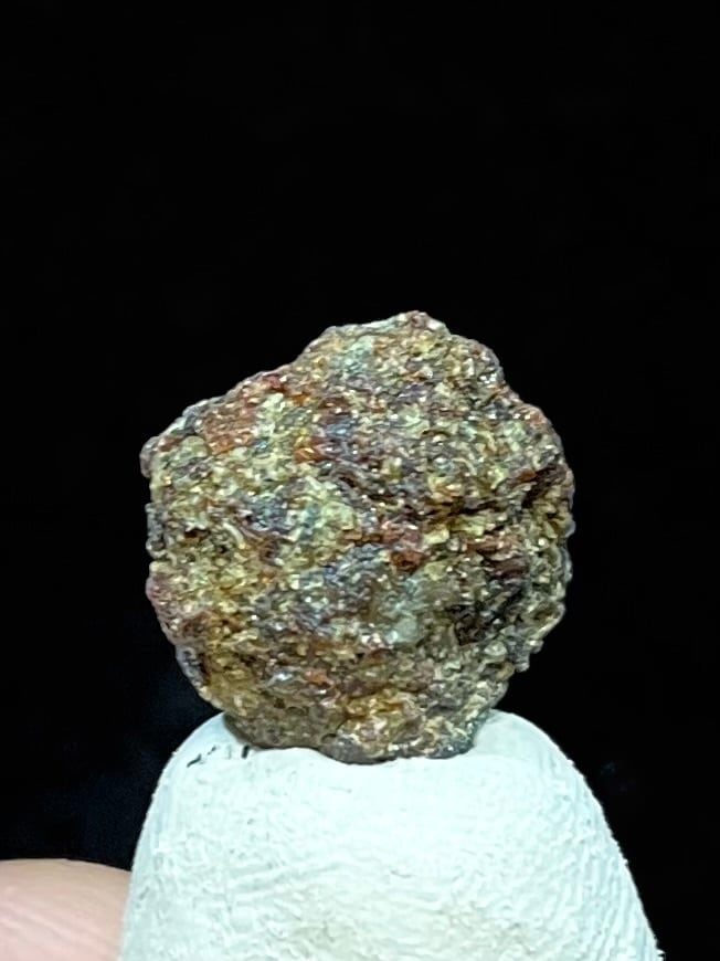 15) 超希少!南極「ガーネット」ミニ原石