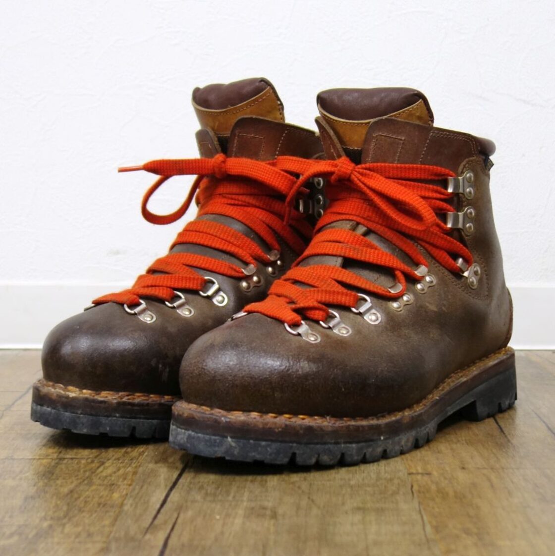 アイガー EIGER 登山靴 27cm ブーツ レザー 革靴 ビブラムソール 