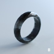 【 12号】ブラックのキラメキがカッコいい！黒翡翠甲丸リング black facetcut ring  A貨翡翠 jd_rg1070